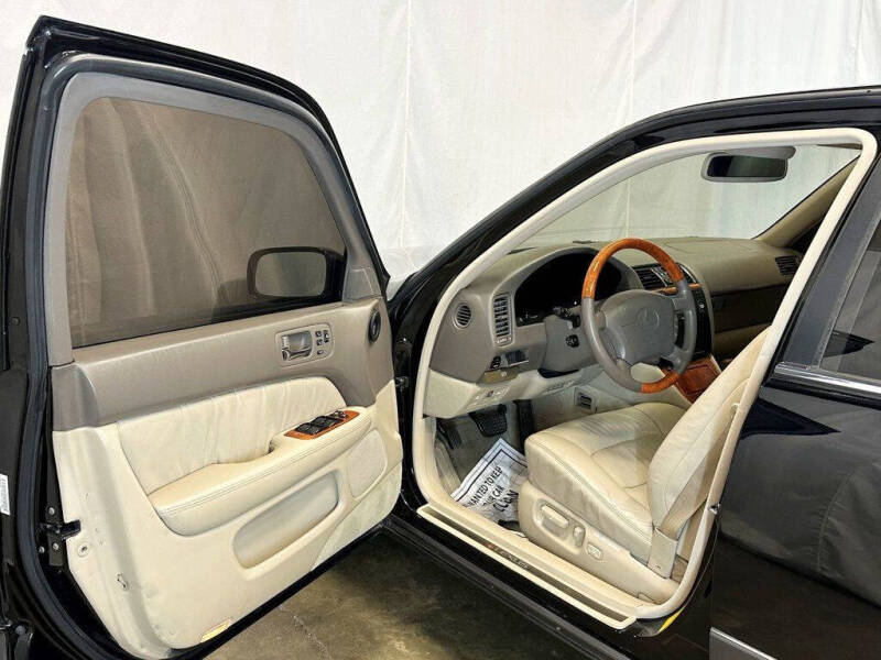1999 Lexus LS 400