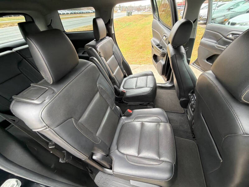 2017 GMC Acadia SLT-1