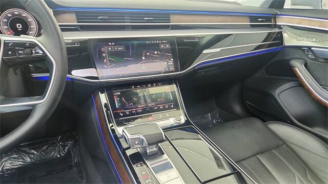 2022 Audi A8 L quattro 55 TFSI