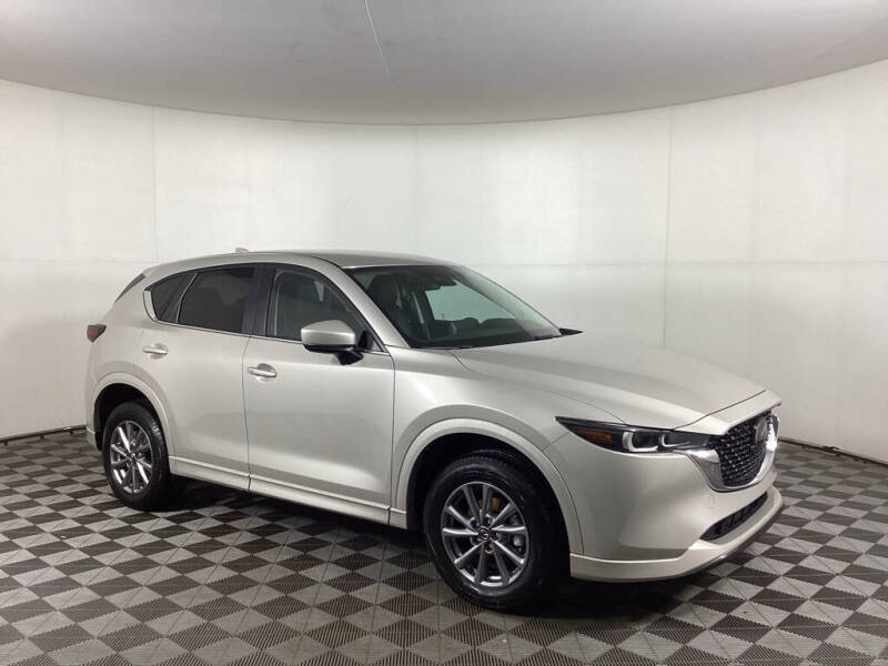 2024 Mazda CX-5 S Select Package's photo