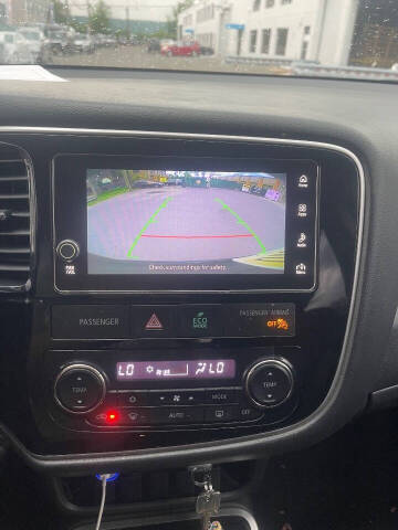 2017 Mitsubishi Outlander SE