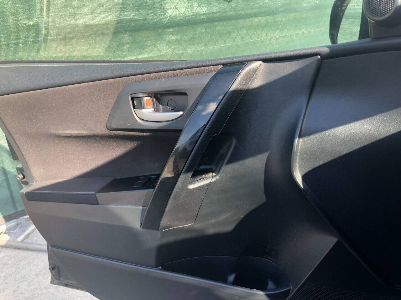 2017 TOYOTA COROLLA iM Hatchback - $14,500