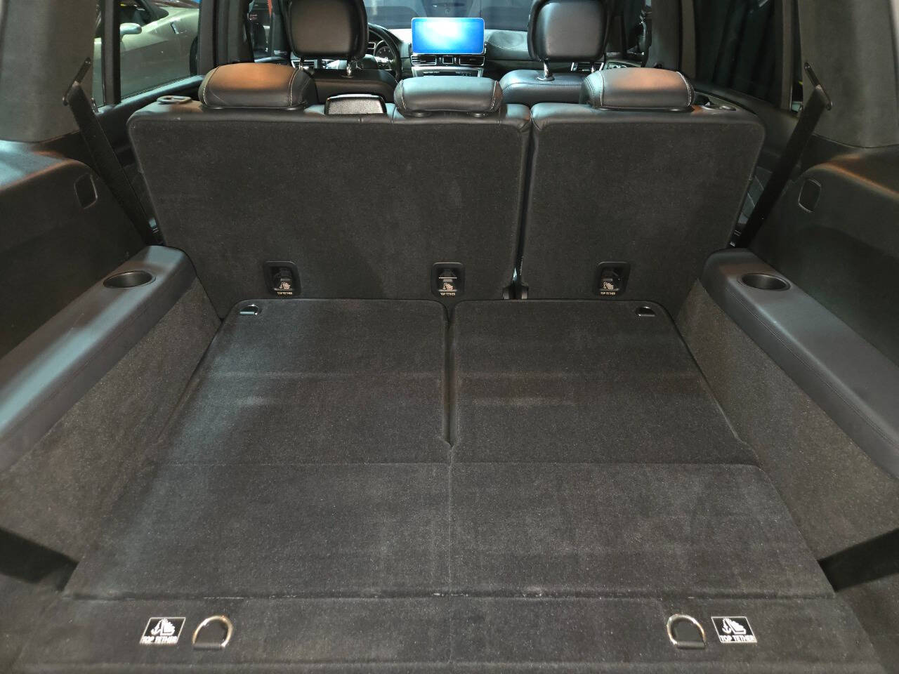 2015 Mercedes-Benz GL-Class 51