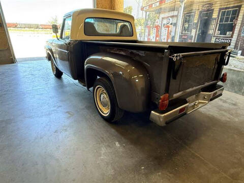 1965 Ford F-100