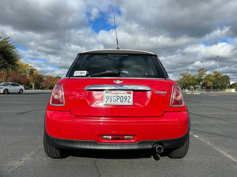 2013 MINI Hardtop Cooper