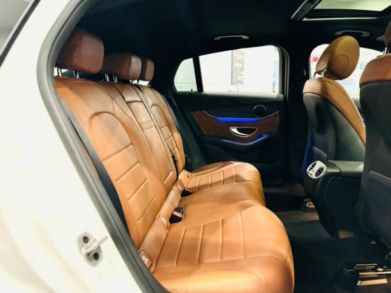 2023 Mercedes-Benz GLC GLC 300 4MATIC