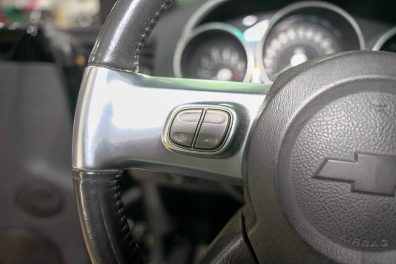 2005 Chevrolet SSR LS