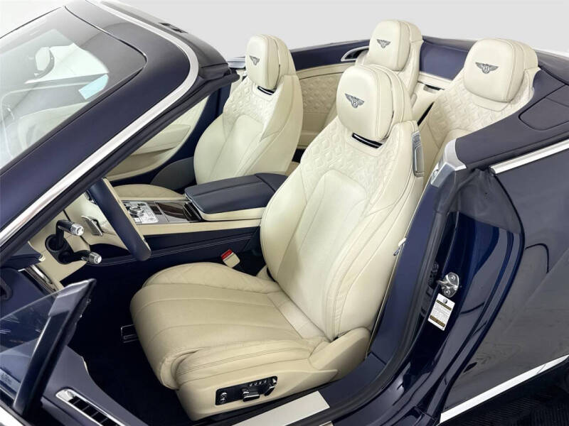 2020 Bentley Continental GTC V8