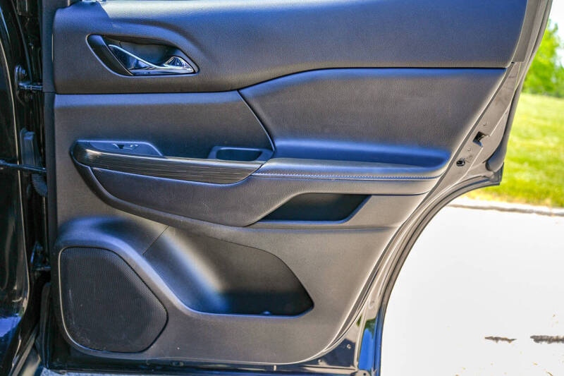 2021 GMC Acadia SLT