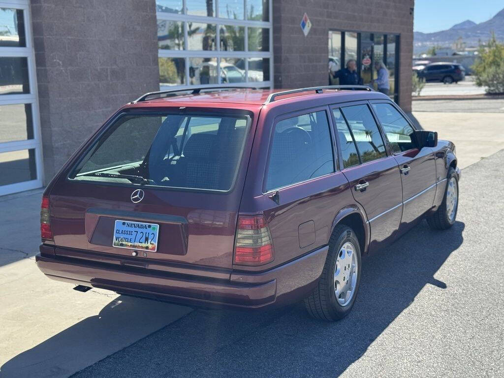 1995 Mercedes-Benz E-Class 5