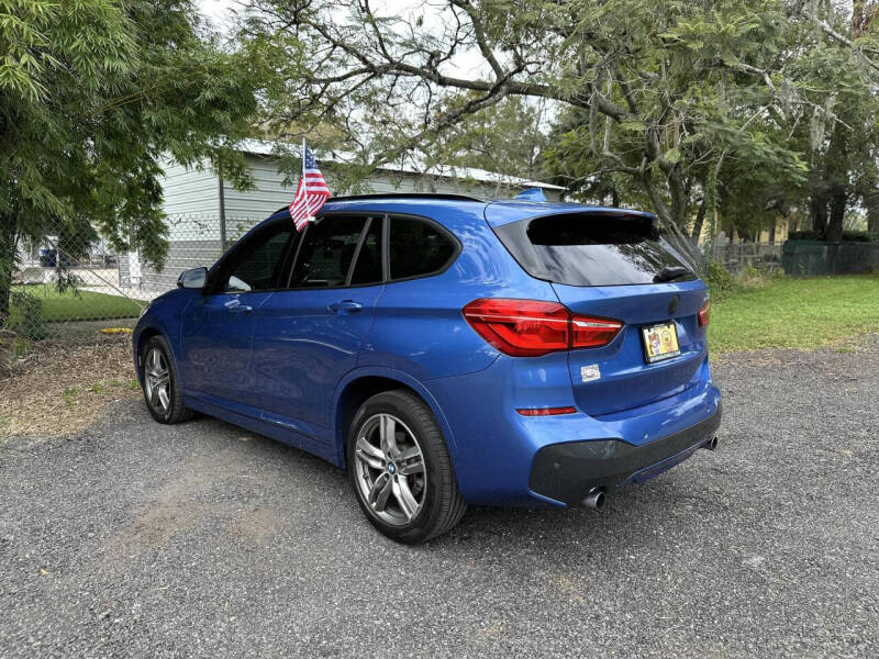 2017 BMW X1 28i photo 6