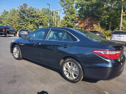2017 Toyota Camry SE