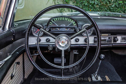 1956 Ford Thunderbird