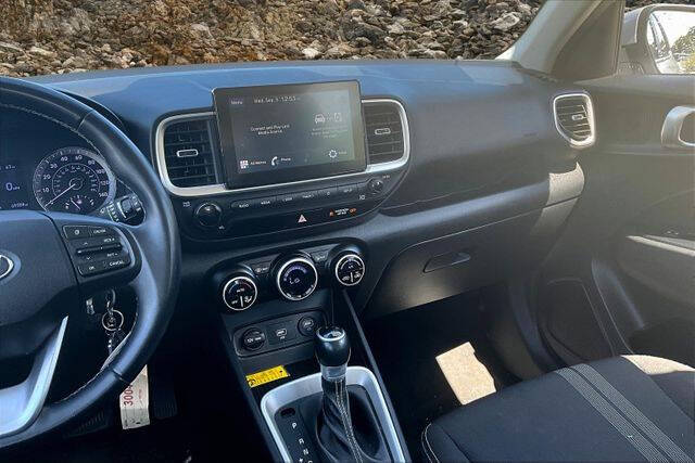 2021 Hyundai Venue SEL