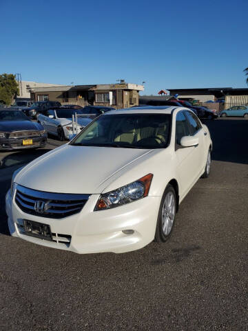 2011 Honda Accord for sale at Thomas Auto Sales in Manteca CA