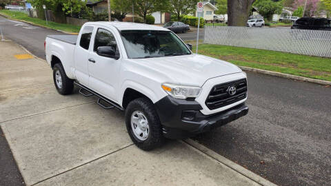 2016 Toyota Tacoma SR5