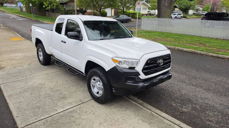 2016 Toyota Tacoma SR5