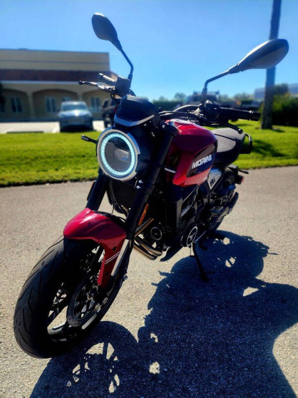 2023 Moto Morini STR 650
