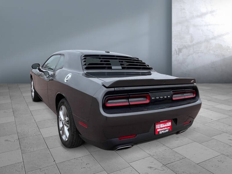 2023 Dodge Challenger SXT