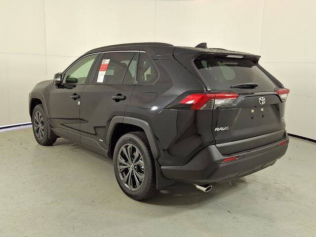 2025 Toyota RAV4 Hybrid XLE Premium