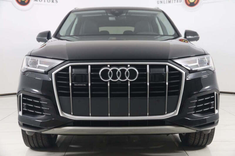 2022 Audi Q7 quattro Premium Plus 55 TFSI