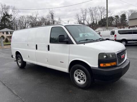 2018 GMC Savana 2500