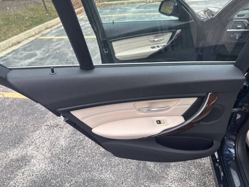 2015 BMW 3 Series 328i xDrive