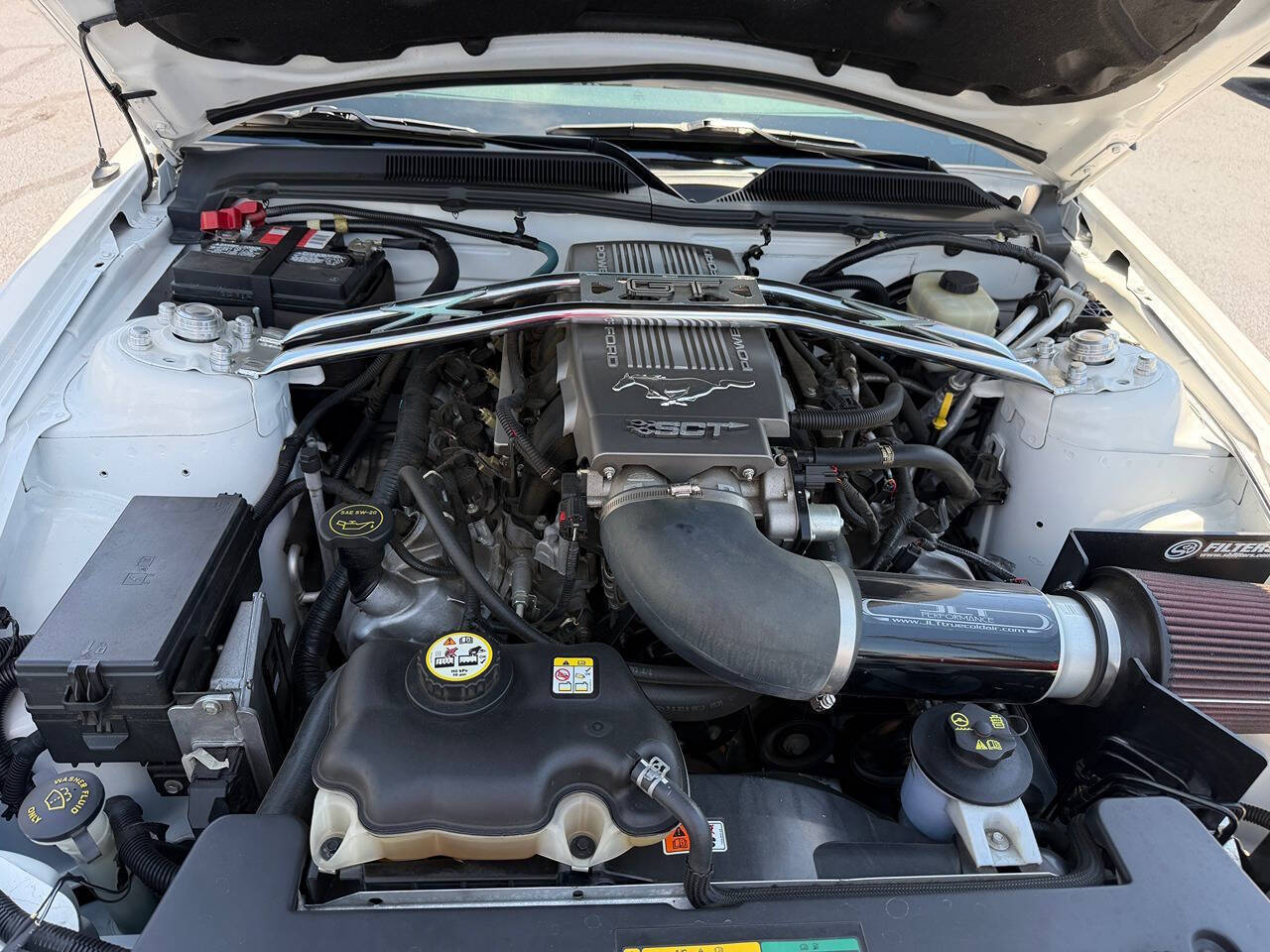 2007 Ford Mustang 17