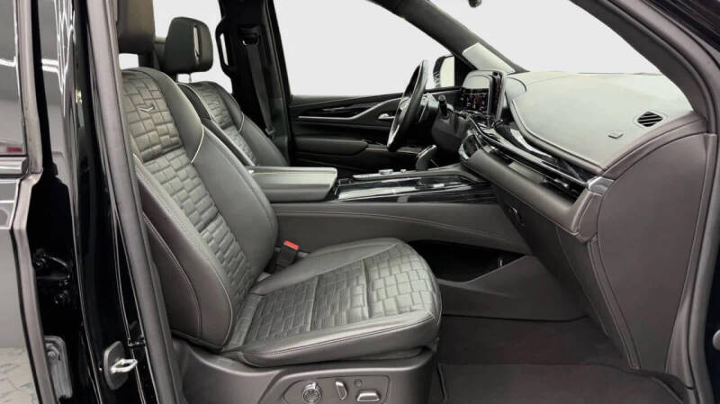 2023 Cadillac Escalade-V