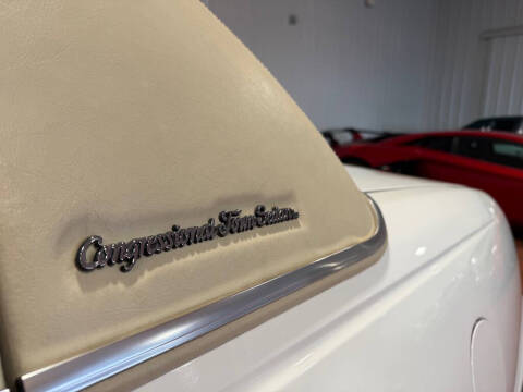 2002 Lincoln Town Car Executive