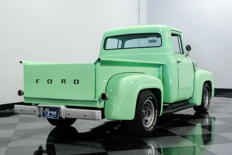 1956 Ford F-100