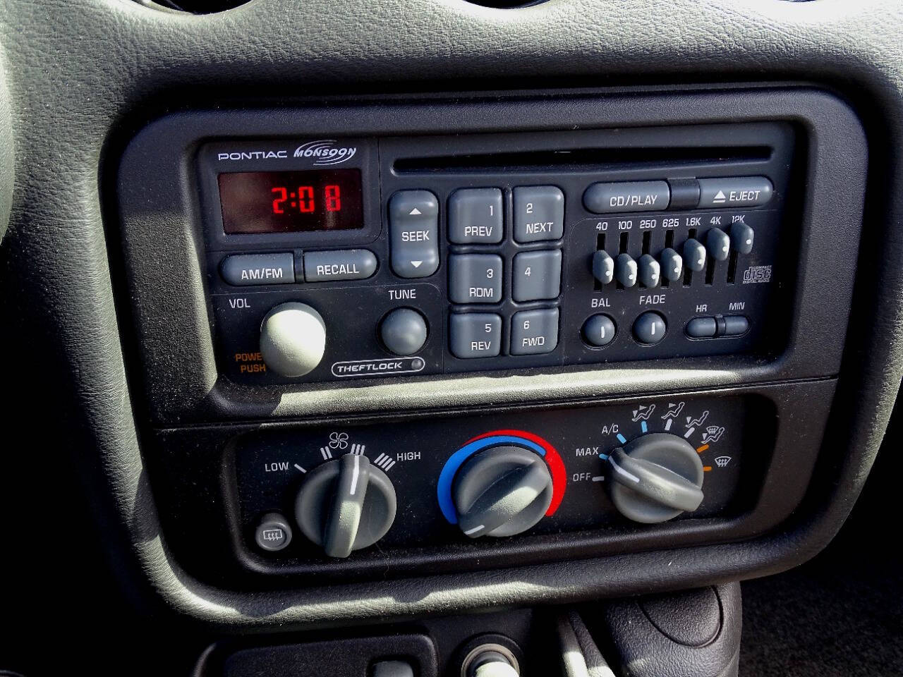 2002 Pontiac Firebird 30