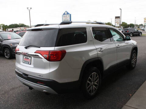 2017 GMC Acadia SLE-2