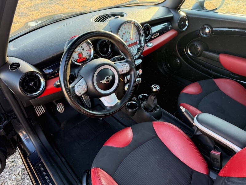 2009 MINI Cooper John Cooper Works