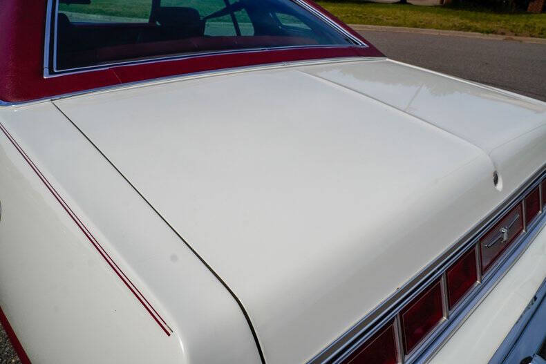 1976 Ford Thunderbird