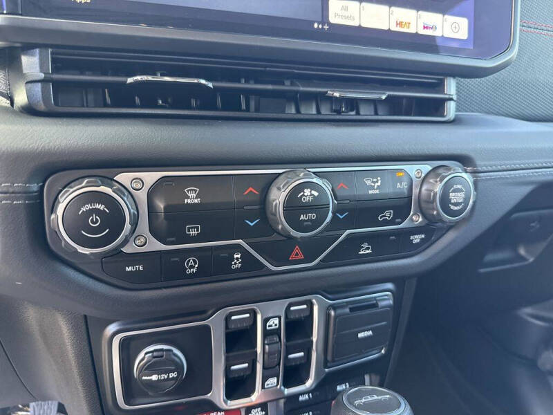 2025 Jeep Gladiator Rubicon