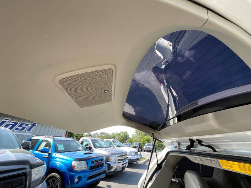 2011 Toyota Sienna Limited 7-Passenger