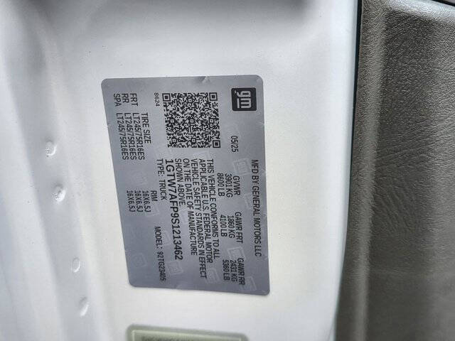 2025 GMC Savana 2500