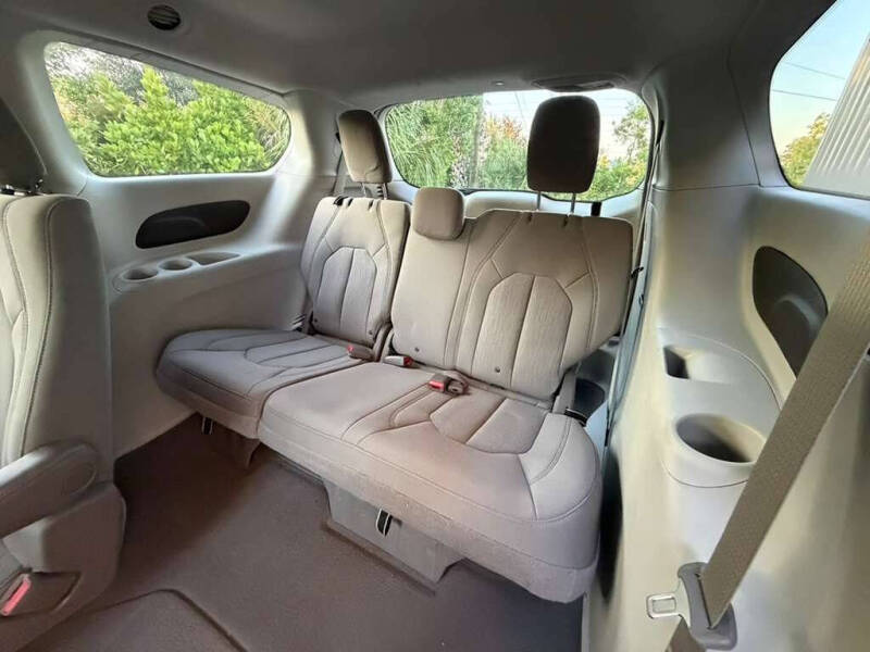 2020 Chrysler Pacifica Touring