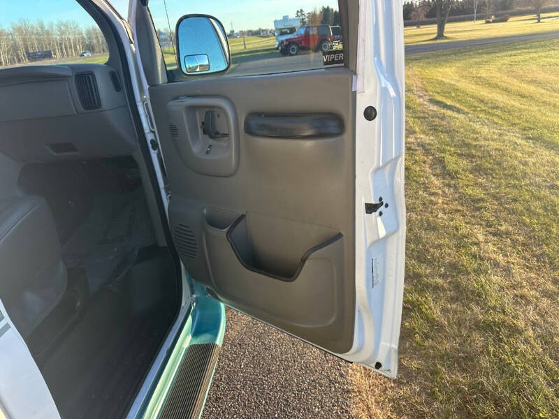 2001 Chevrolet Express 3500