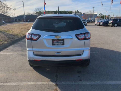 2017 Chevrolet Traverse LT
