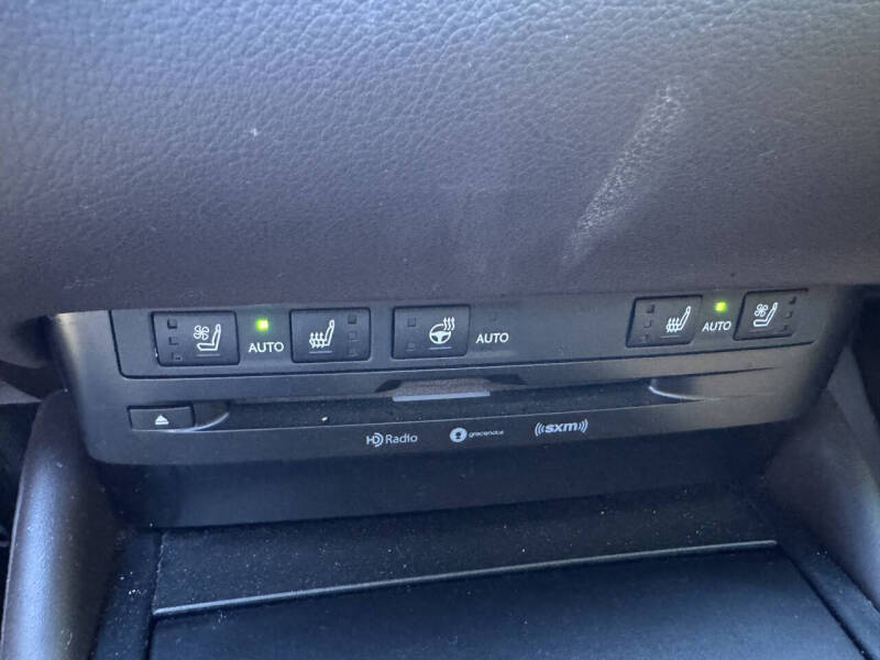 2021 Lexus ES 300h