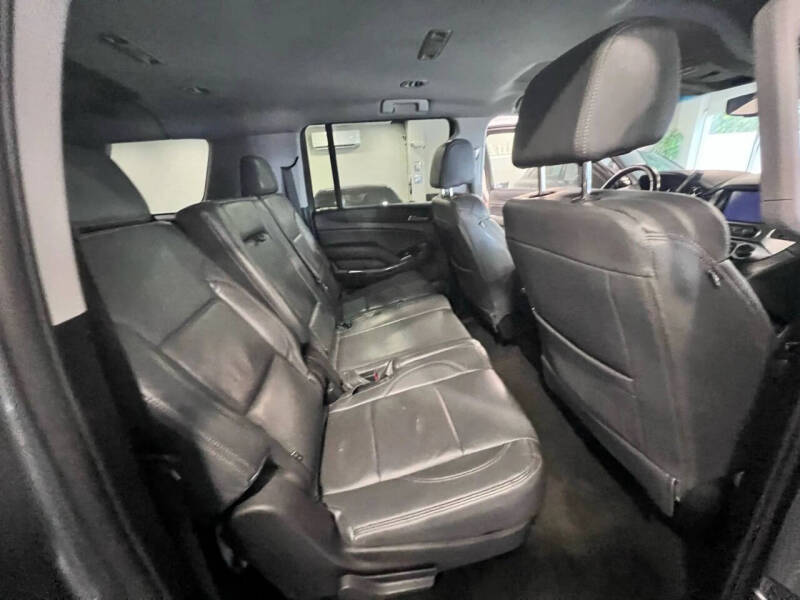 2018 Chevrolet Suburban LS