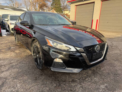 2020 Nissan Altima 2.5 SR