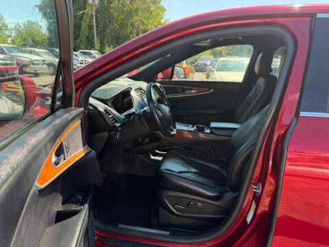 2016 Lincoln MKX Select