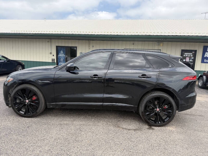 2018 Jaguar F-PACE S