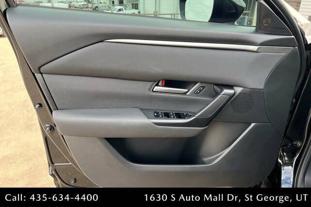 2025 Mazda CX-50 2.5 S Preferred