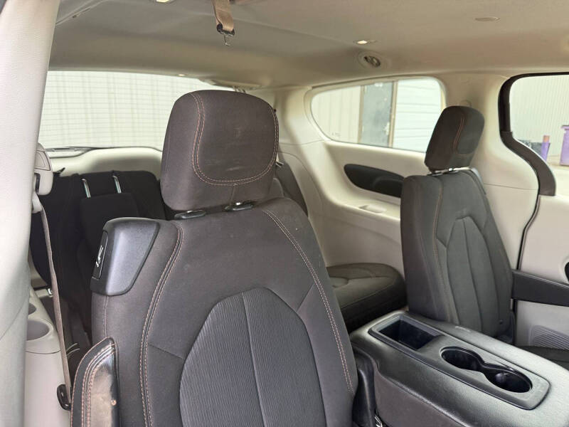 2017 Chrysler Pacifica Touring