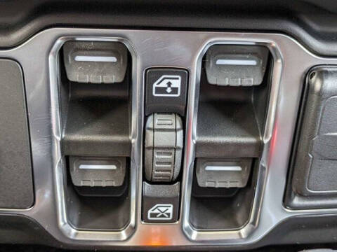 2026 Jeep Gladiator Sahara