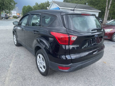 2019 Ford Escape S
